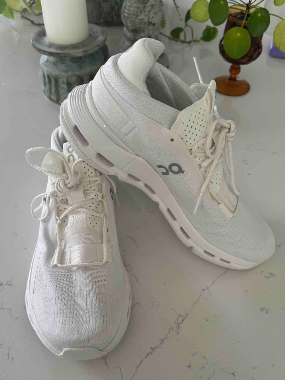 Cloudnova 2 All White Sz 9.5